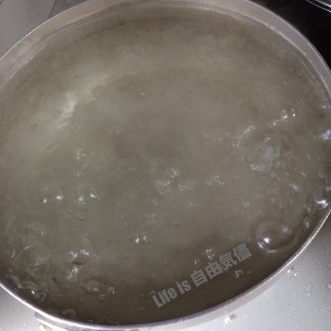 無事に白く戻せた雪平鍋(アルミ鍋)