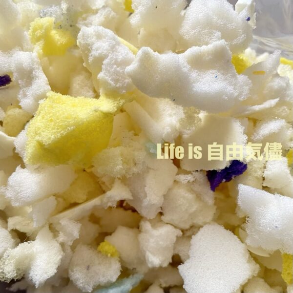 低反発チップ枕の中身